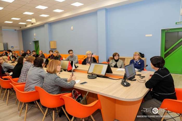 На базе ИТШ № 777 прошел информационно-методический семинар методистов Приморского района
