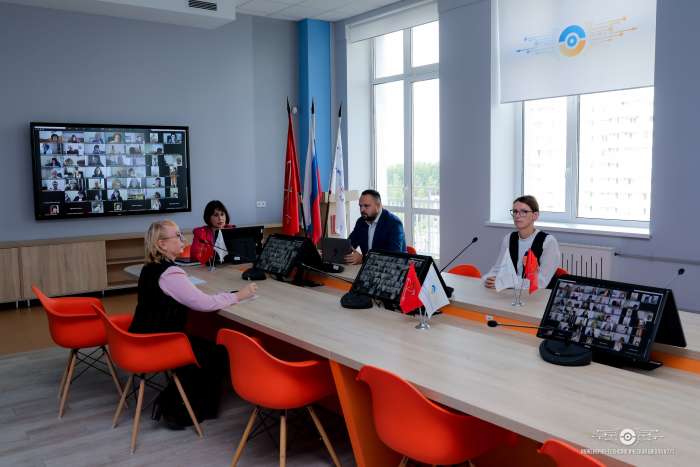 В режиме онлайн состоялось заседание руководителей образовательных организаций Консорциума по развитию школьного инженерно-технологического образования в РФ